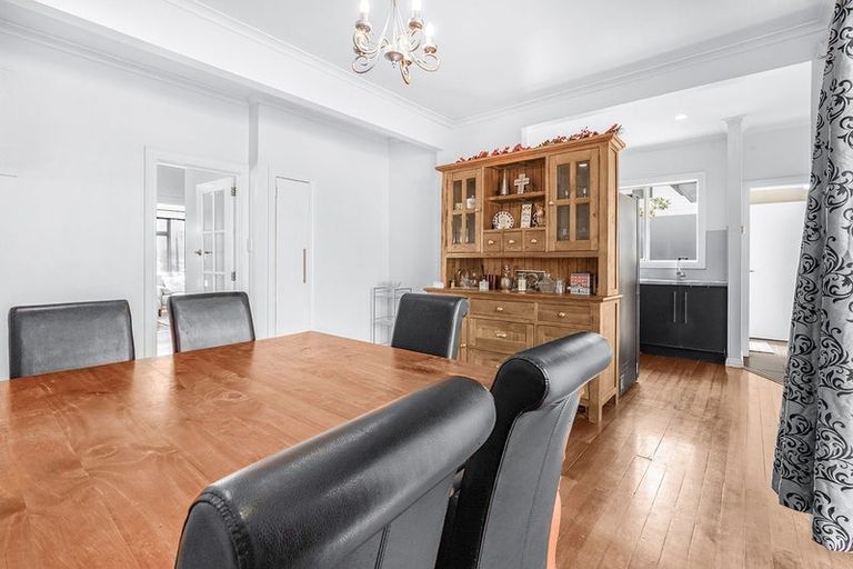 Photo of property in 192 Old Farm Road, Hamilton East, Hamilton, 3216