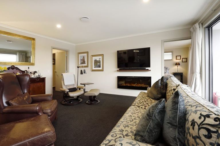 Photo of property in 29 Youngberry Drive, Richmond, 7020