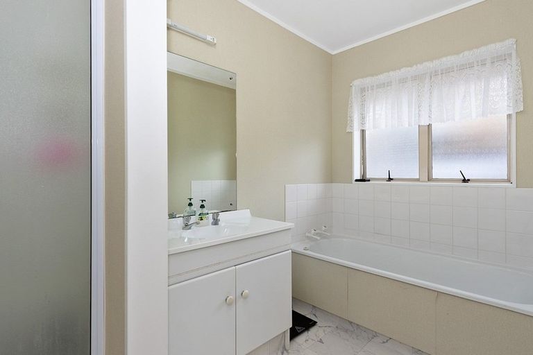 Photo of property in 102 Endeavour Avenue, Flagstaff, Hamilton, 3210