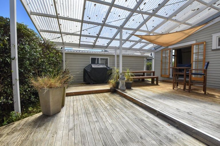 Photo of property in 12 Garrison Street, Carterton, 5713