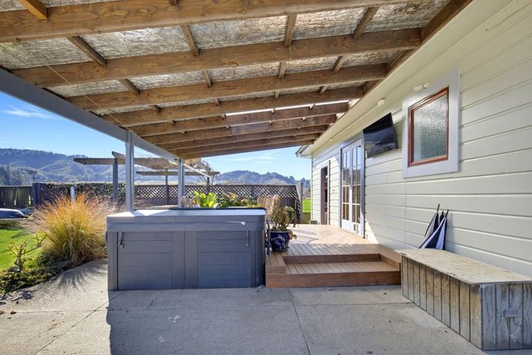Photo of property in 200 Umukuri Road, Brooklyn, Motueka, 7198