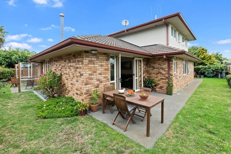 Photo of property in 32 Tuihana Drive, Papamoa Beach, Papamoa, 3118