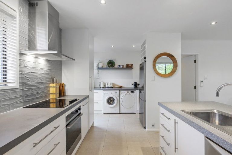 Photo of property in 1/6 Parr Place, Ilam, Christchurch, 8041