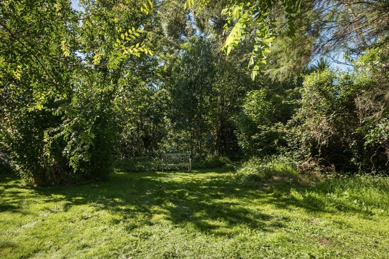 Photo of property in 32 Charles Street, Takapau, 4203