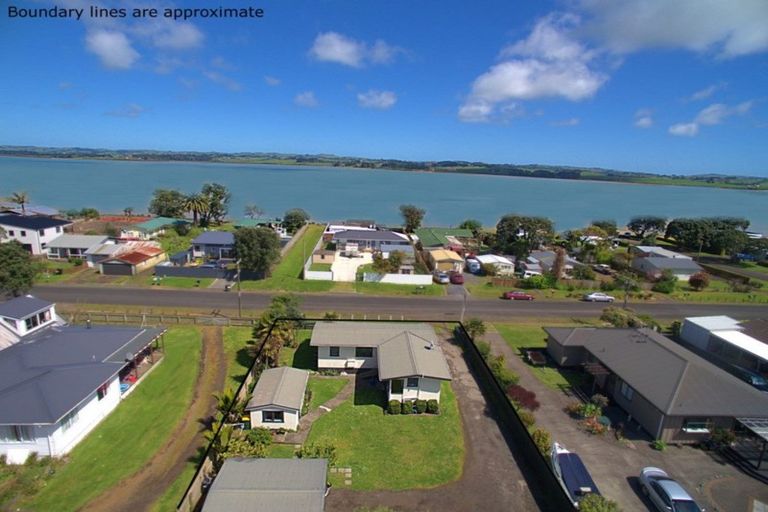 Photo of property in 18 Ronald Avenue, Glenbrook, Waiuku, 2681