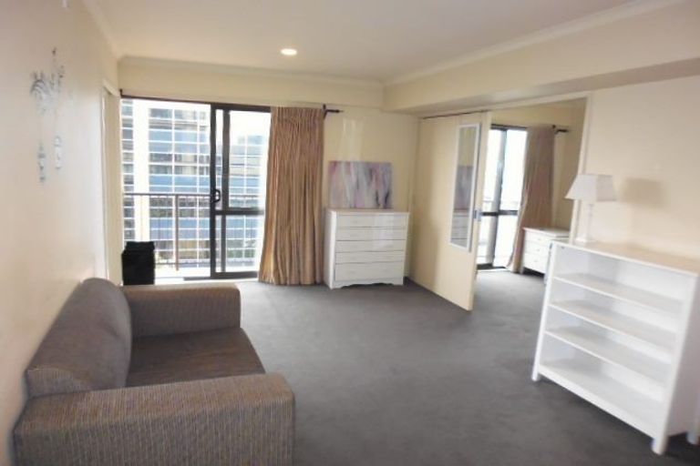 Photo of property in The Rennaissance, 6k/18 Ronwood Avenue, Manukau, Auckland, 2104