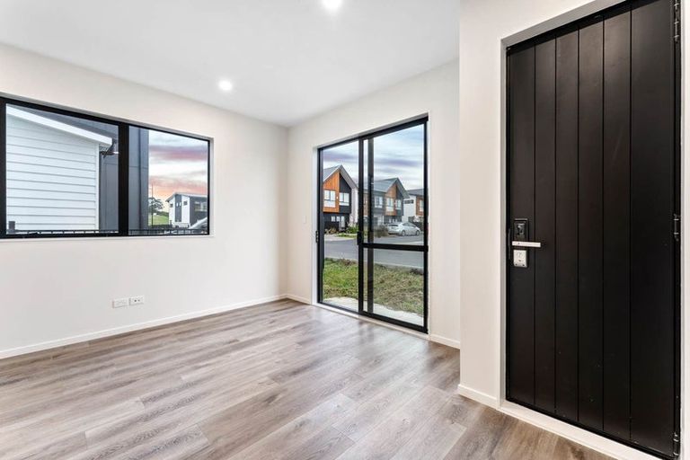Photo of property in 9 Purapura Lane, Kumeu, 0810