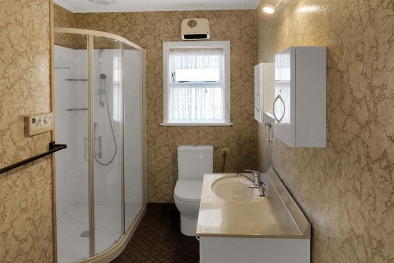 Photo of property in 44 Westminster Road, Wainuiomata, Lower Hutt, 5014