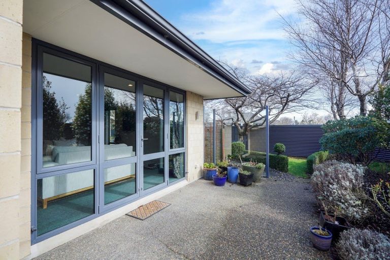 Photo of property in 33 Joseph Street, Waverley, Invercargill, 9810