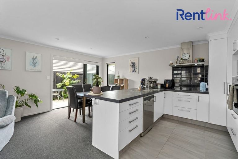 Photo of property in 11 Clover Lane, Pyes Pa, Tauranga, 3112