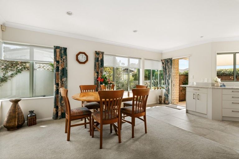 Photo of property in 1 Glenrowan Rise, Bethlehem, Tauranga, 3110