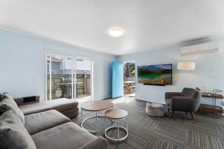 Photo of property in 7b Taylor Road, Papamoa Beach, Papamoa, 3118