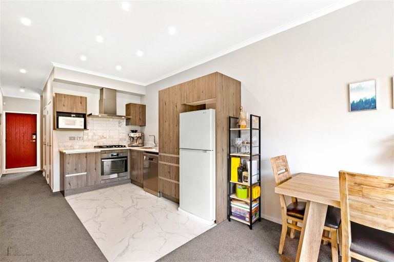 Photo of property in 3 Tuatua Road, Hobsonville, Auckland, 0616