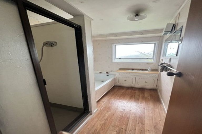 Photo of property in 14 Krippner Place, Dinsdale, Hamilton, 3204