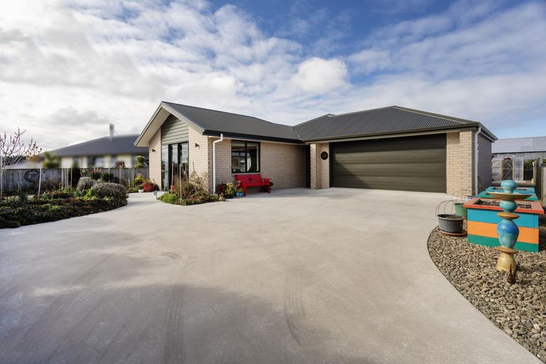 Photo of property in 4b Avoca Drive, Waiareka Junction, Oamaru, 9401
