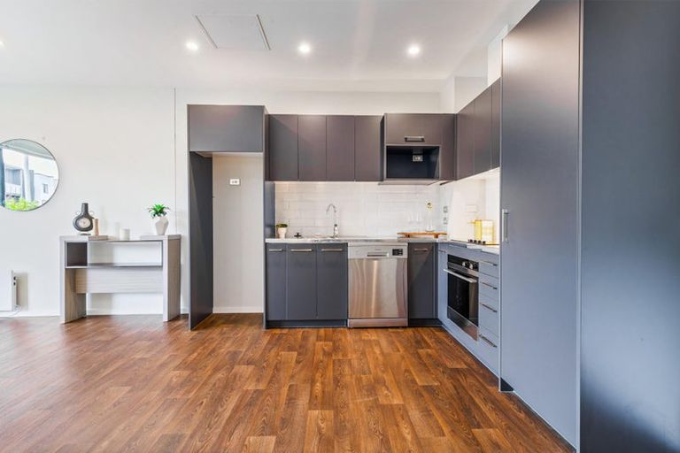 Photo of property in 5/2g Onekiritea Road, Hobsonville, Auckland, 0616