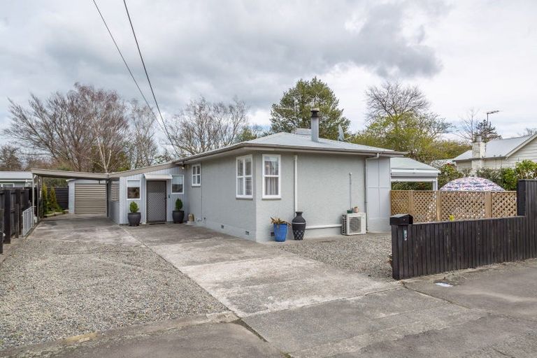 Photo of property in 2 Wood Street, Greytown, 5712