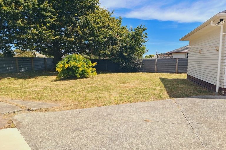Photo of property in 16 Avon Terrace, Roslyn, Palmerston North, 4414