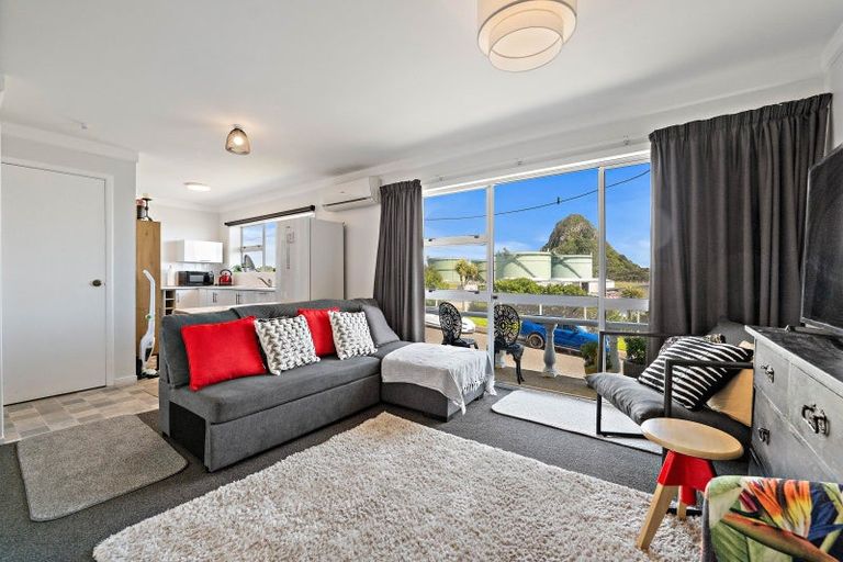 Photo of property in 27b Port View Crescent, Moturoa, New Plymouth, 4310