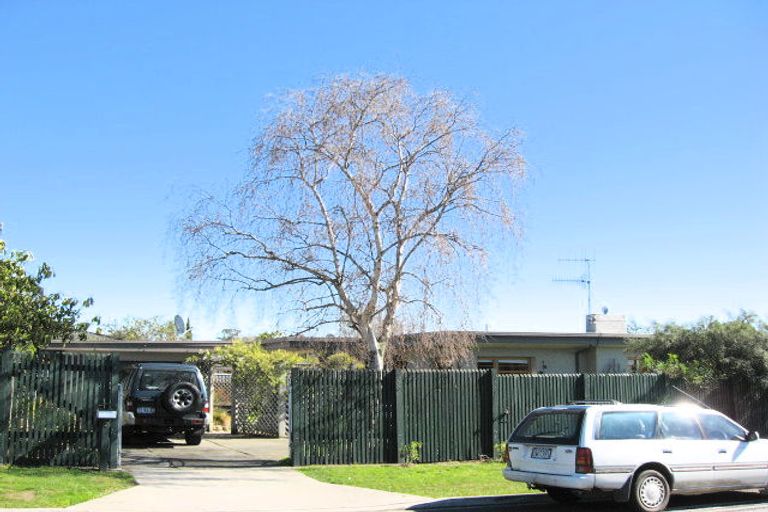 Photo of property in 2 Everest Avenue, Havelock North, 4130
