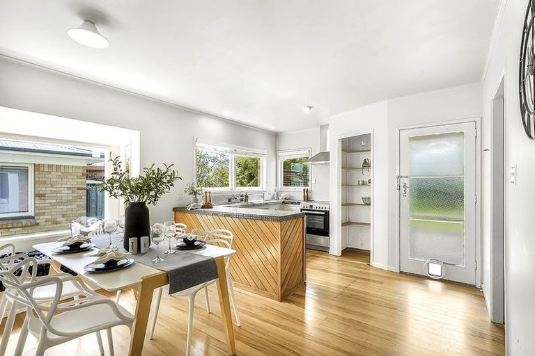 Photo of property in 12 Somme Crescent, Hillcrest, Hamilton, 3216