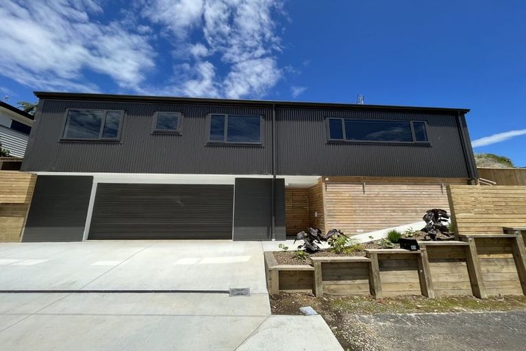 Photo of property in 8-10 Whakawhiti Street, Marfell, New Plymouth, 4310