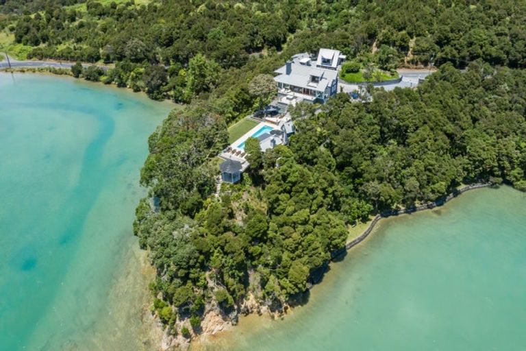 Photo of property in 309 Manawaora Road, Parekura Bay, Hikurangi, 0184