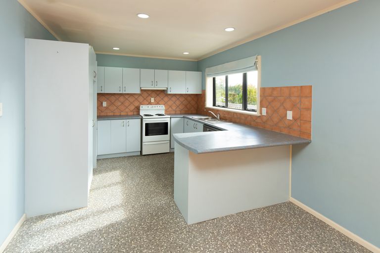 Photo of property in 6 Sundown Avenue, Manly, Whangaparaoa, 0930