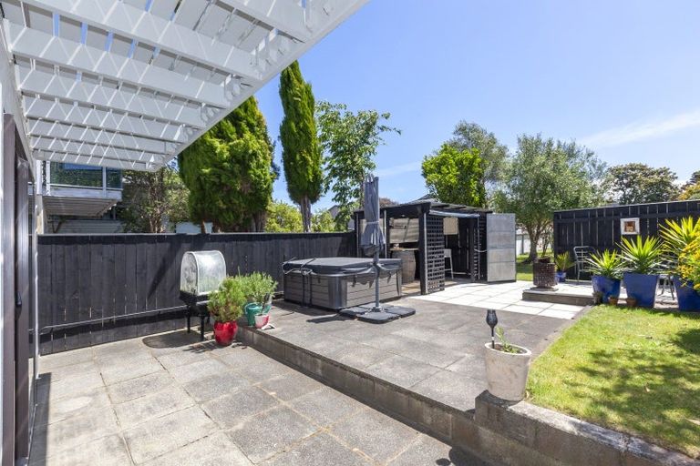 Photo of property in 83b Golf Road, Paraparaumu Beach, Paraparaumu, 5032