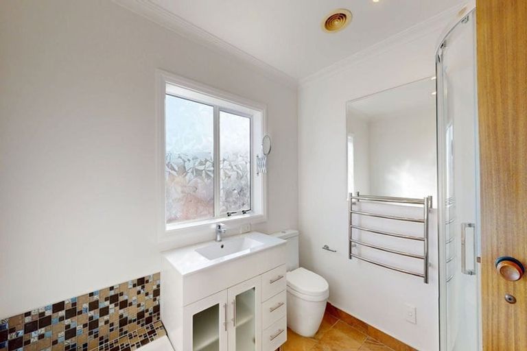 Photo of property in 49 Kings Crescent, Hutt Central, Lower Hutt, 5010