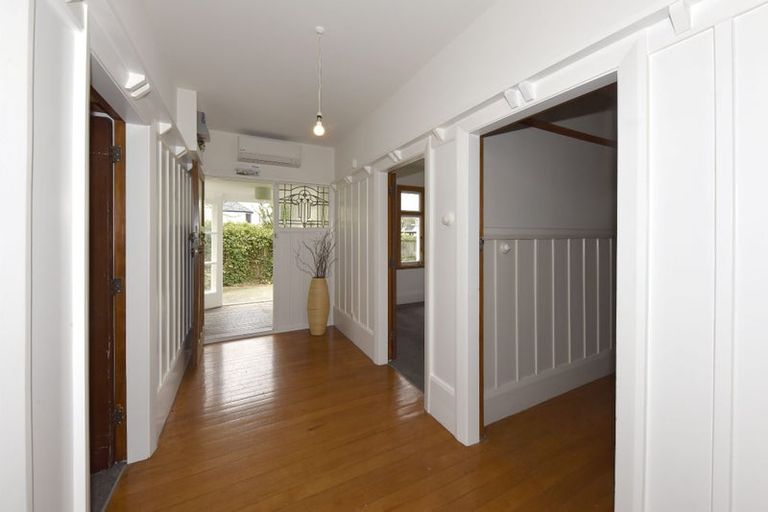 Photo of property in 1/84 Picton Avenue, Riccarton, Christchurch, 8011