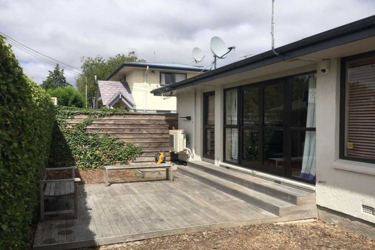 Photo of property in 1/9 Geraldine Street, Edgeware, Christchurch, 8013