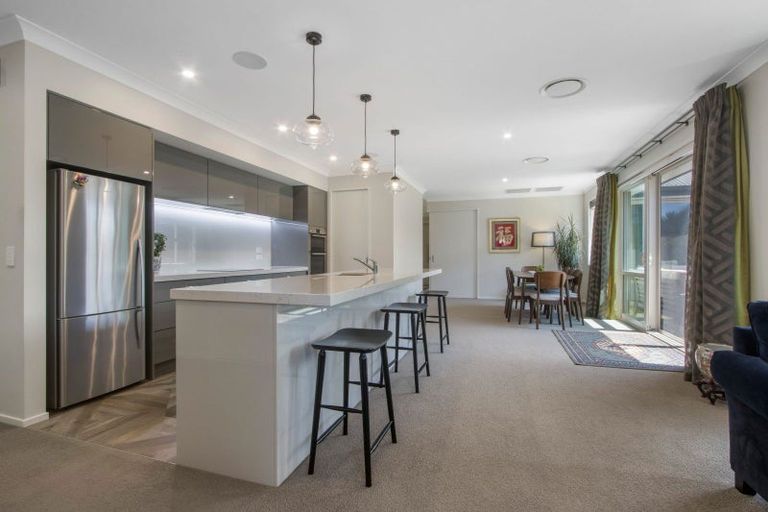 Photo of property in 9 Wairere Rise, Omokoroa, 3114