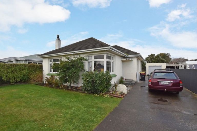 Photo of property in 100 Martin Street, Strathern, Invercargill, 9812