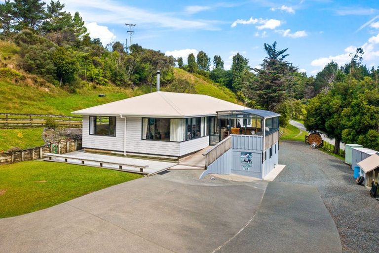 Photo of property in 677 Matakana Valley Road, Matakana, Warkworth, 0985