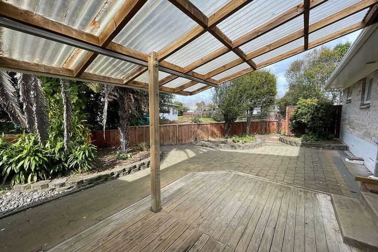 Photo of property in 8 Tatariki Street, Rosehill, Papakura, 2113