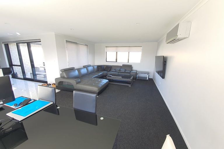 Photo of property in 25 Lippiatt Crescent, Pokeno, 2402