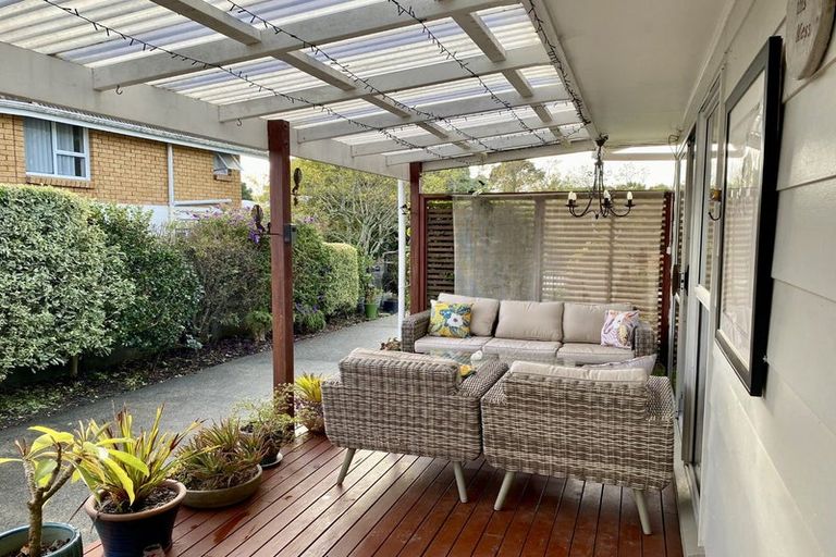 Photo of property in 16 Beazley Crescent, Tikipunga, Whangarei, 0112