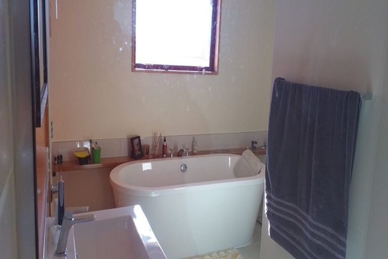 Photo of property in 69 Matenga Road, Ligar Bay, Takaka, 7183