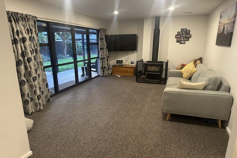 Photo of property in 8 Kinley Street, Rangiora, 7400