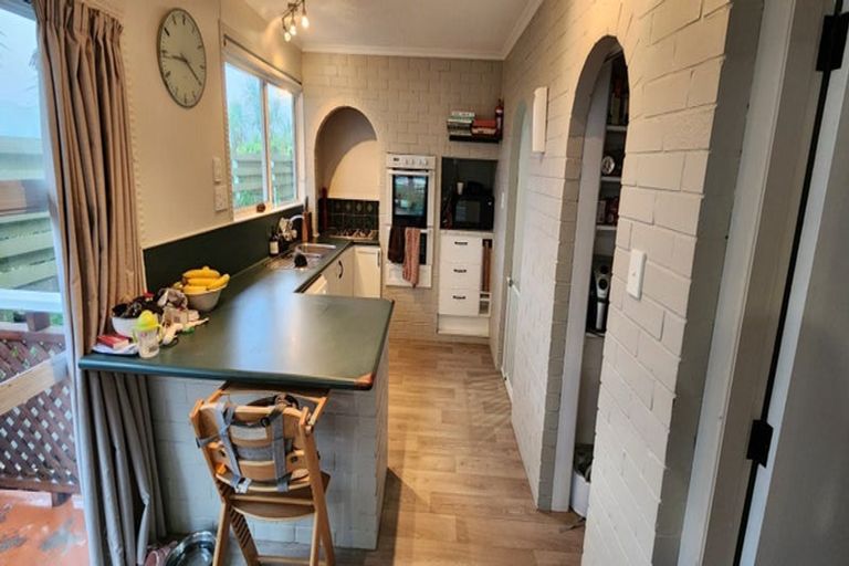 Photo of property in 61 Clawton Street, Westown, New Plymouth, 4310