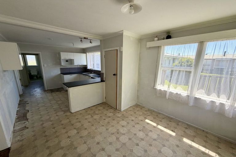 Photo of property in 1 Whakauru Street, Tokoroa, 3420