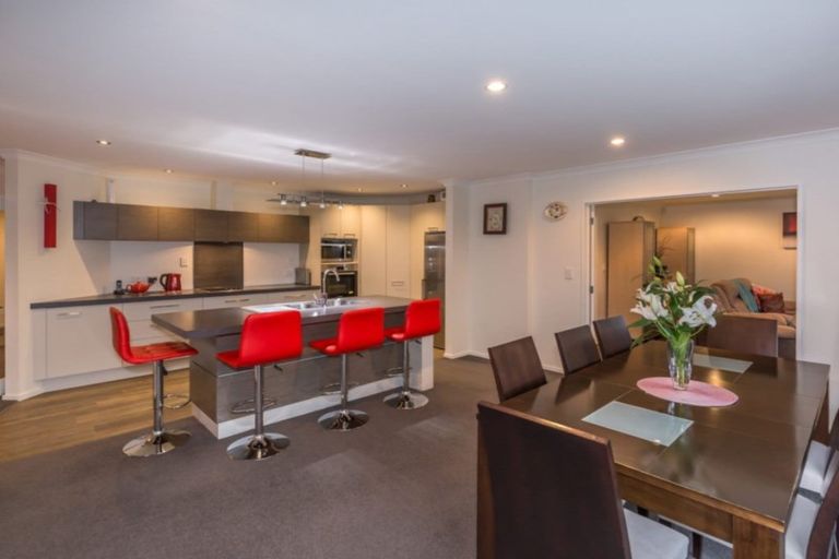 Photo of property in 32 Date Crescent, Aidanfield, Christchurch, 8025