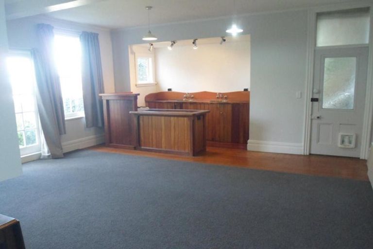 Photo of property in 5 Upland Road, Kelburn, Wellington, 6012