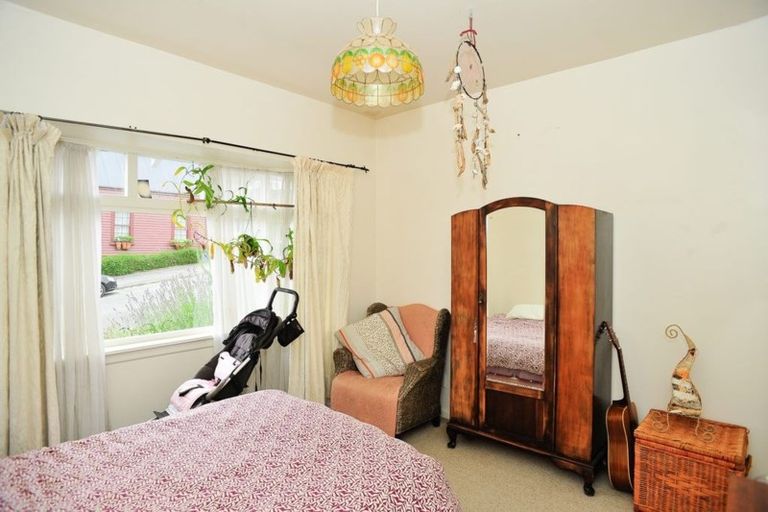 Photo of property in 64 Oxford Street, Lyttelton, 8082