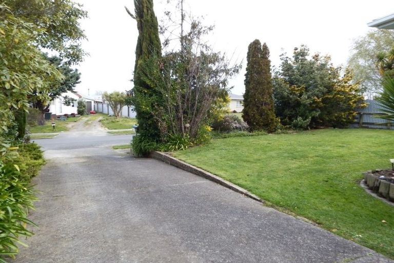 Photo of property in 32 Barton Street, Marton, 4710