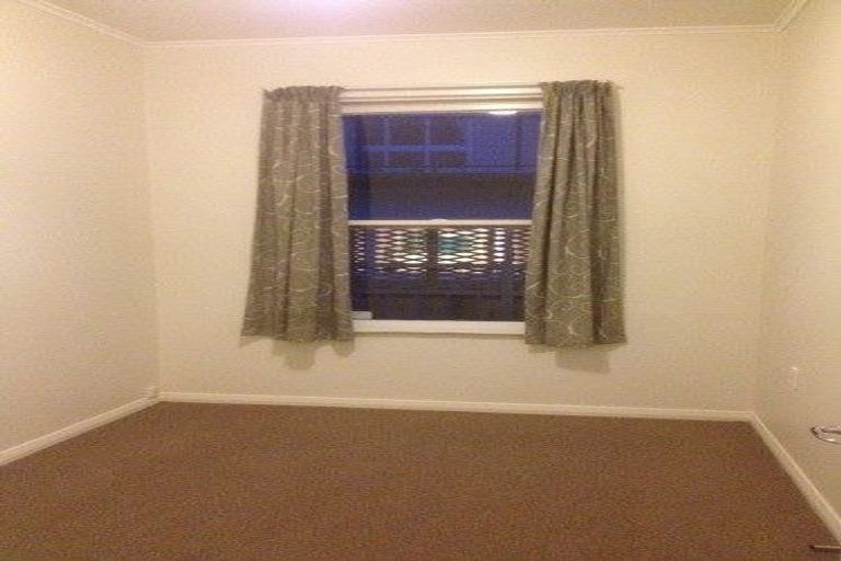 Photo of property in 134 Mitchell Street, Brooklyn, Wellington, 6021