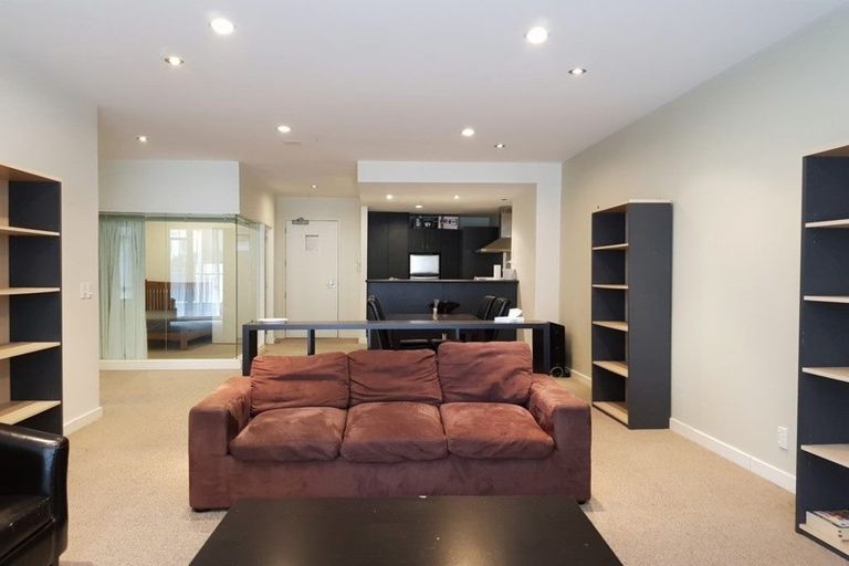 Photo of property in Kate Sheppard Apartments, 4d/42 Molesworth Street, Thorndon, Wellington, 6011