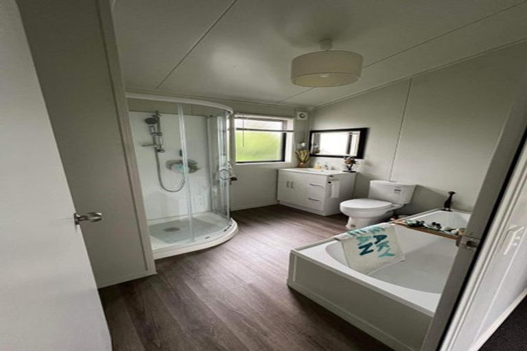 Photo of property in 68 Grey Street, Woodville, 4920