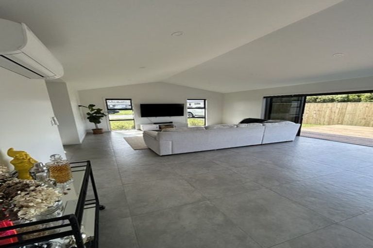 Photo of property in 6 Market Street, Lansdowne, Masterton, 5810